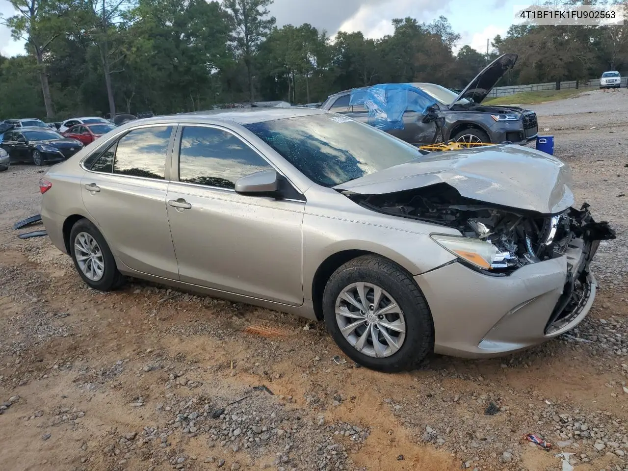 4T1BF1FK1FU902563 2015 Toyota Camry Le