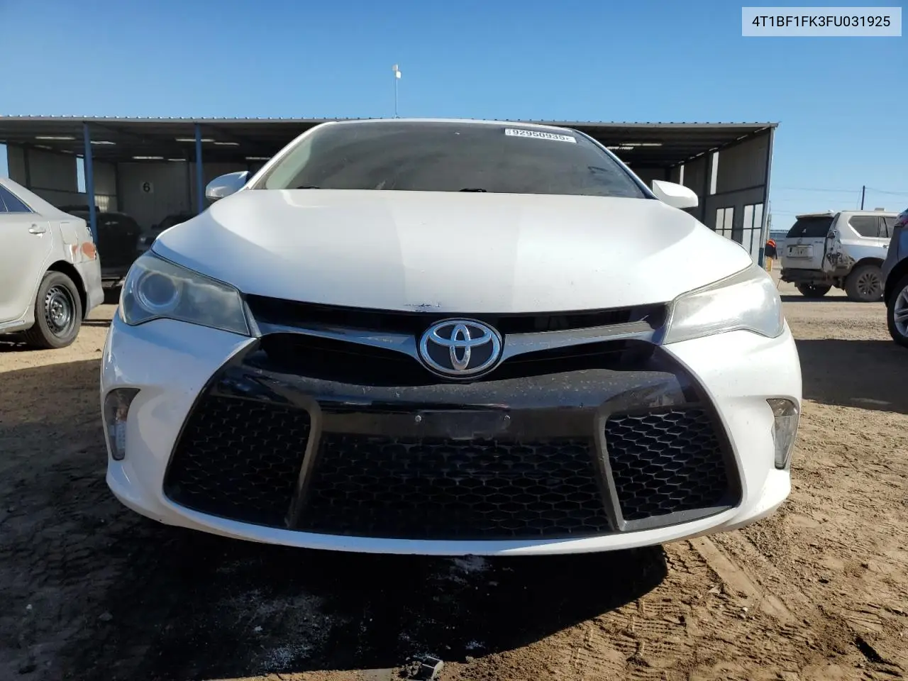4T1BF1FK3FU031925 2015 Toyota Camry Le