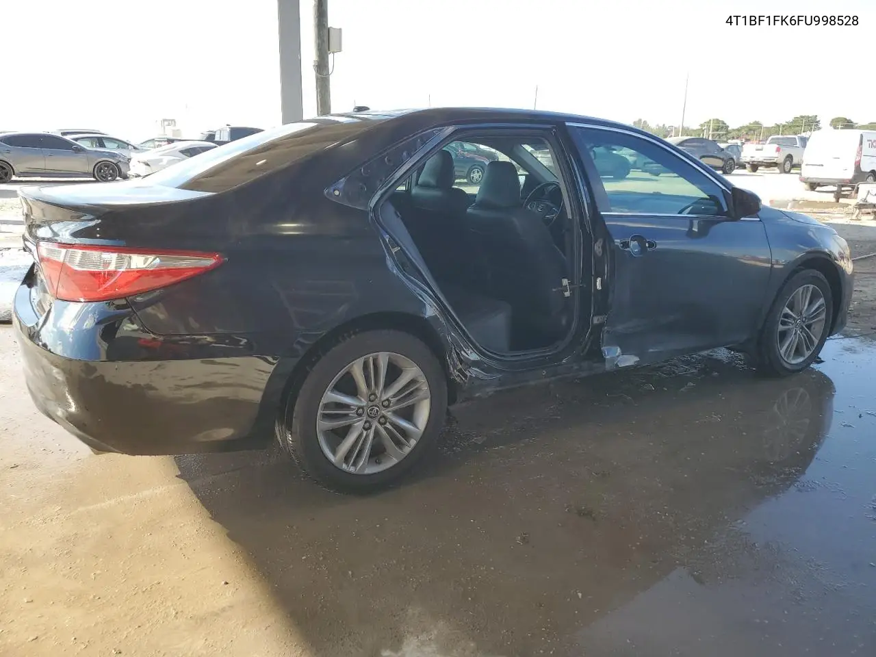 4T1BF1FK6FU998528 2015 Toyota Camry Le
