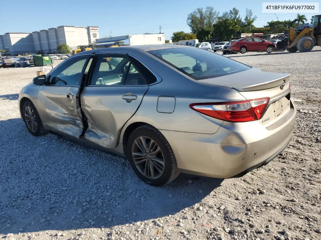 4T1BF1FK6FU977002 2015 Toyota Camry Le