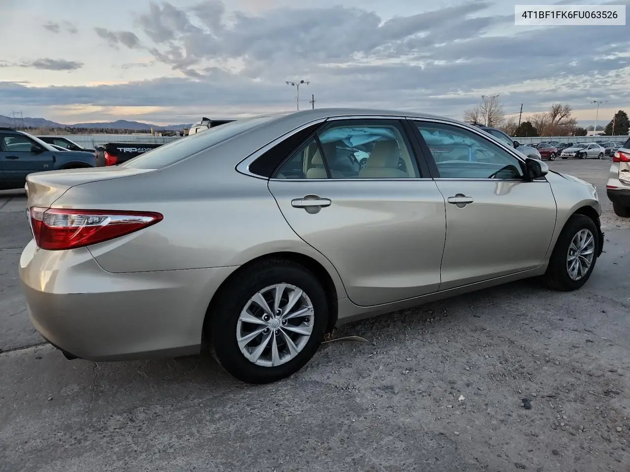 4T1BF1FK6FU063526 2015 Toyota Camry Le