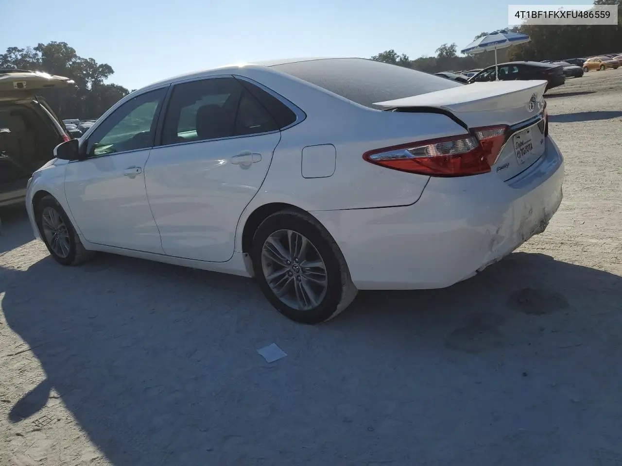 4T1BF1FKXFU486559 2015 Toyota Camry Le