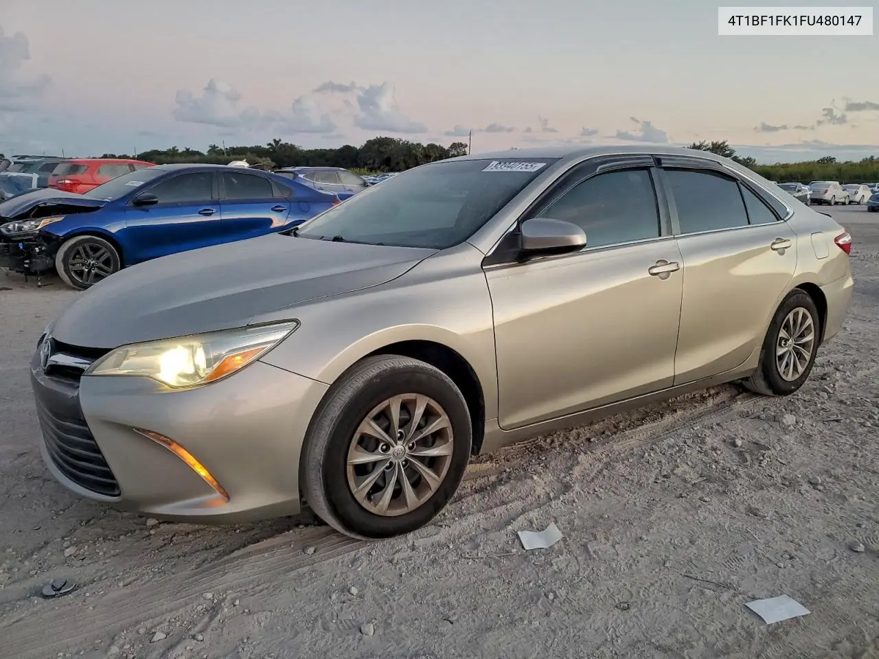 4T1BF1FK1FU480147 2015 Toyota Camry Le
