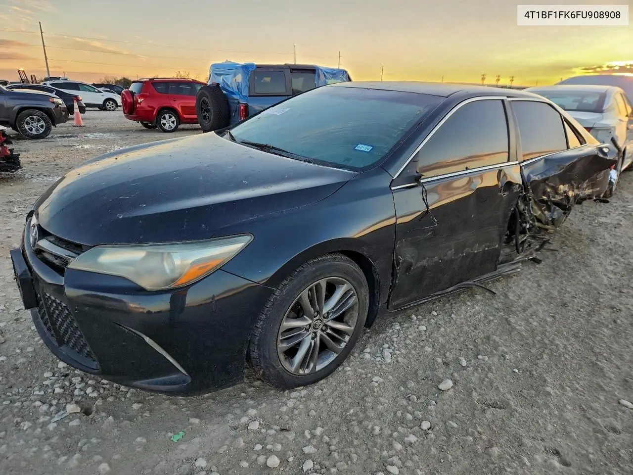 4T1BF1FK6FU908908 2015 Toyota Camry Le