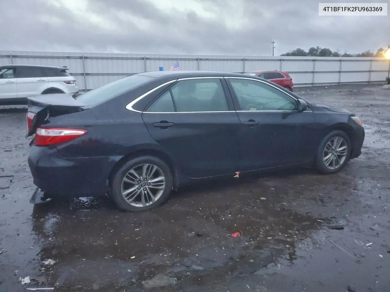4T1BF1FK2FU963369 2015 Toyota Camry Le