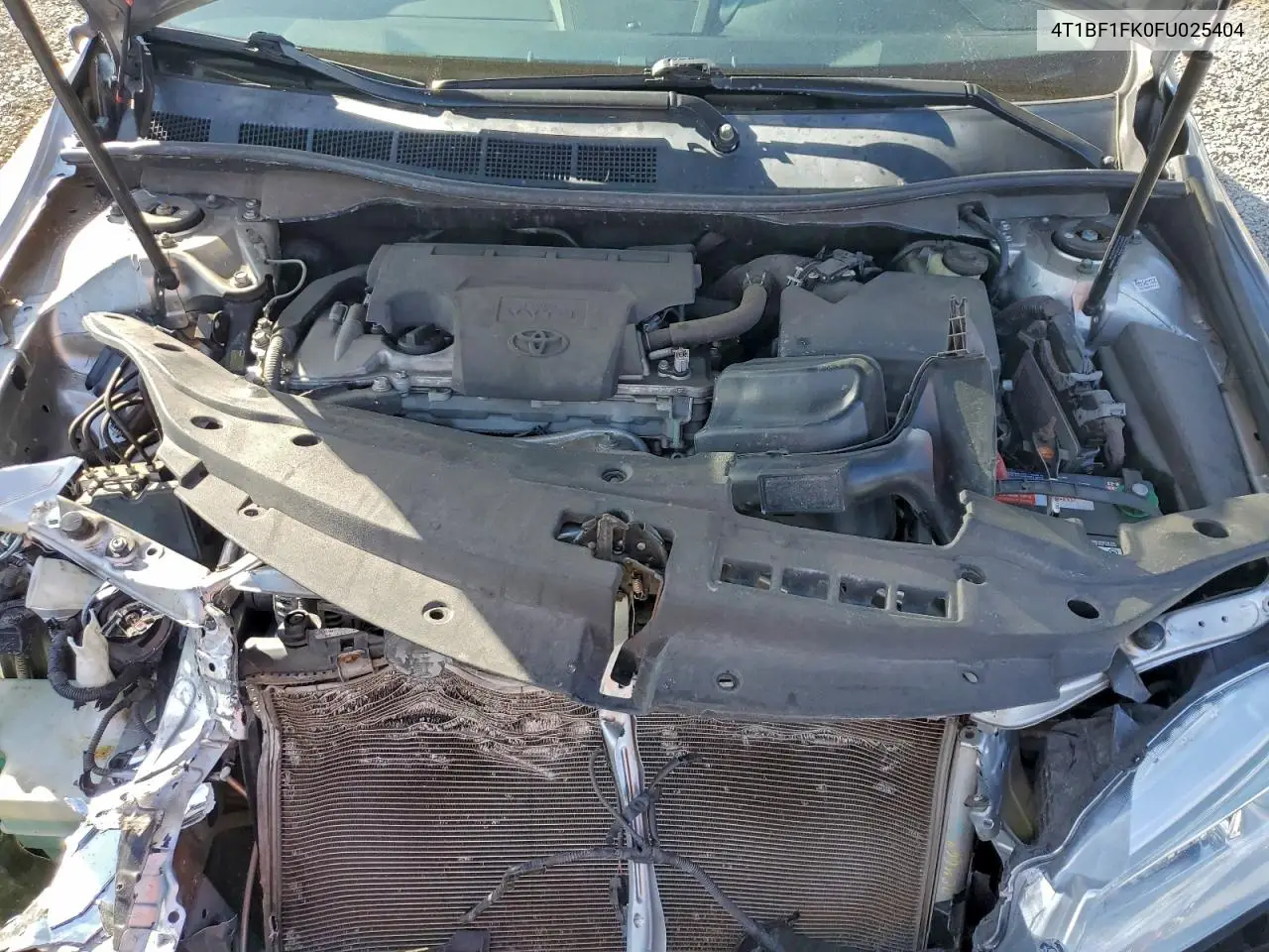 4T1BF1FK0FU025404 2015 Toyota Camry Le