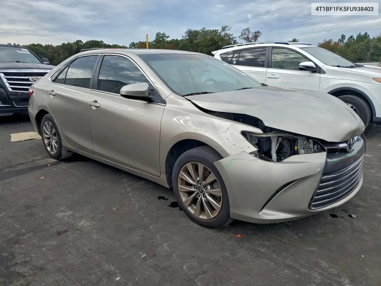 4T1BF1FK5FU938403 2015 Toyota Camry Le