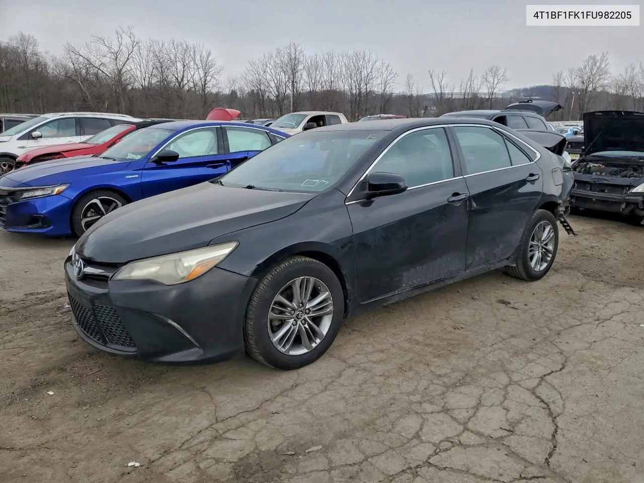 4T1BF1FK1FU982205 2015 Toyota Camry Le
