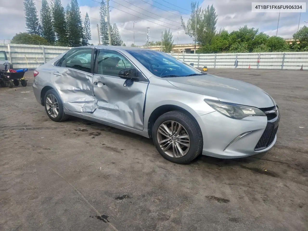 4T1BF1FK6FU906334 2015 Toyota Camry Le