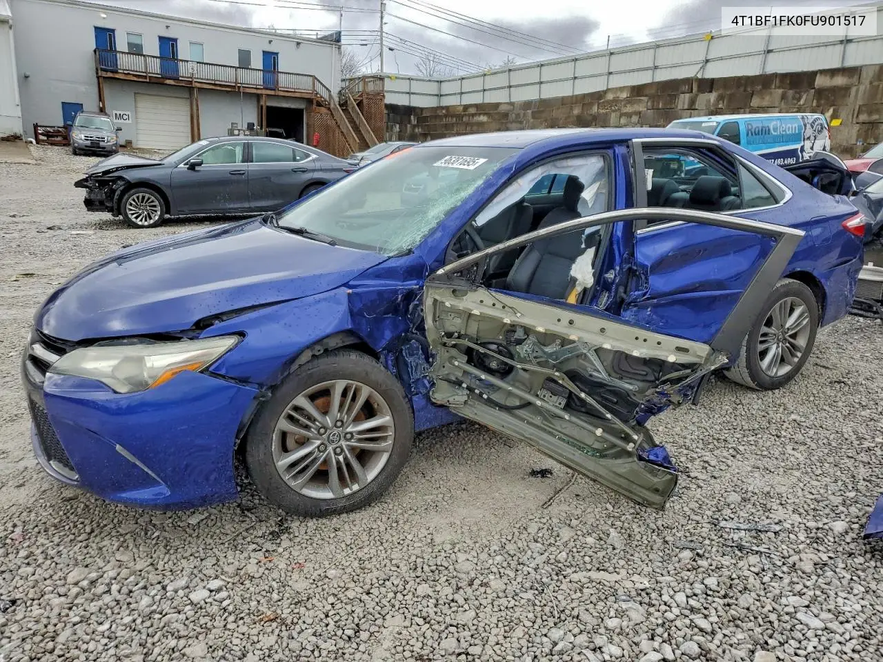 4T1BF1FK0FU901517 2015 Toyota Camry Le