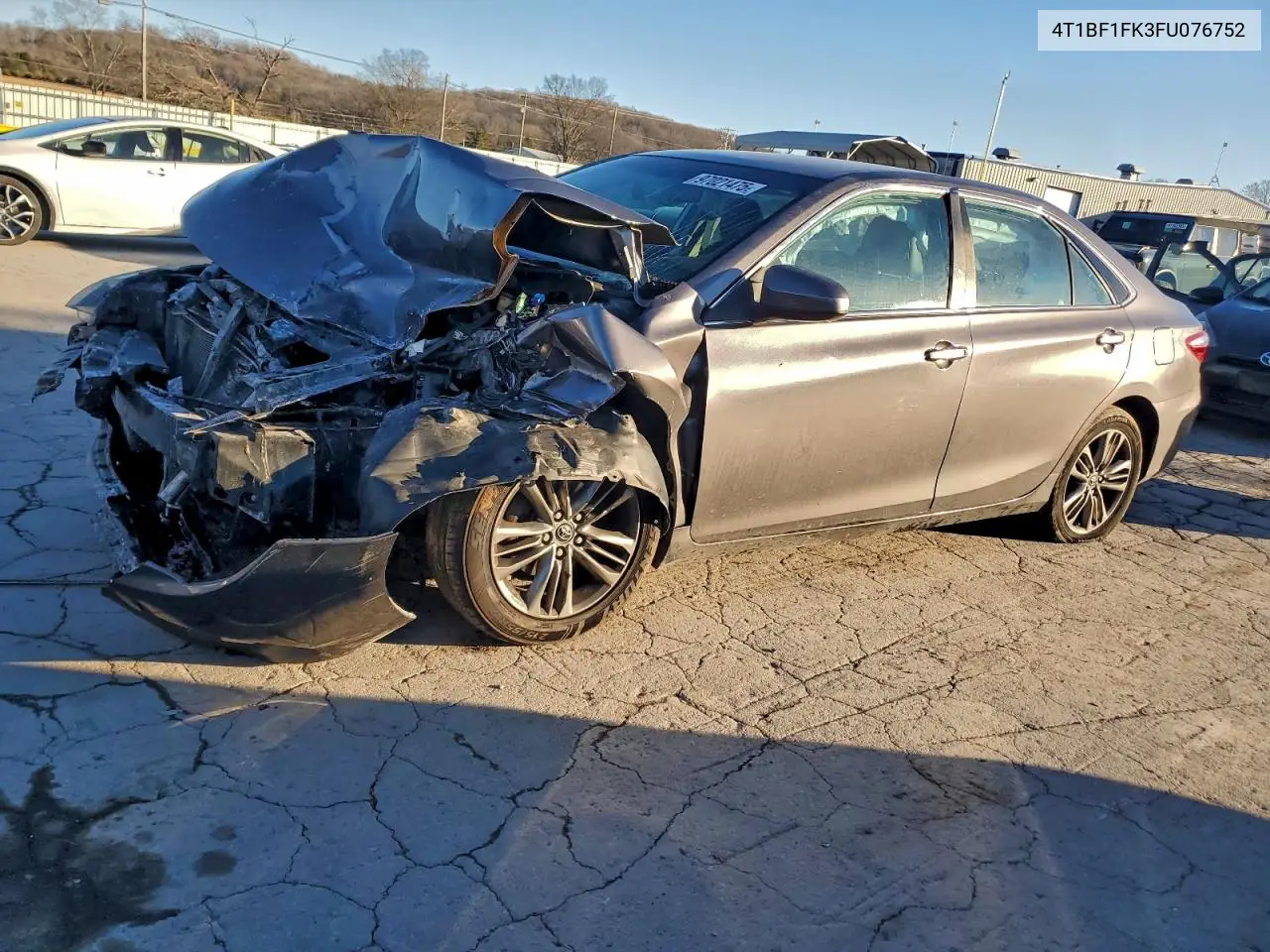 4T1BF1FK3FU076752 2015 Toyota Camry Le