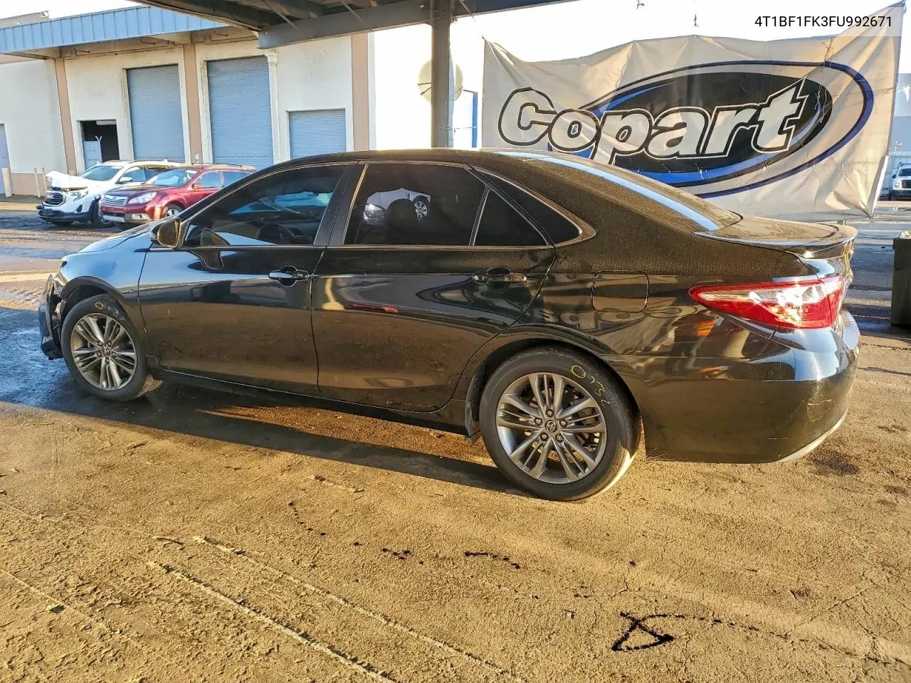 4T1BF1FK3FU992671 2015 Toyota Camry Le