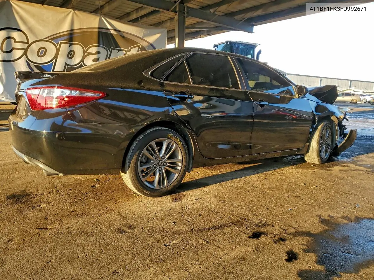 4T1BF1FK3FU992671 2015 Toyota Camry Le