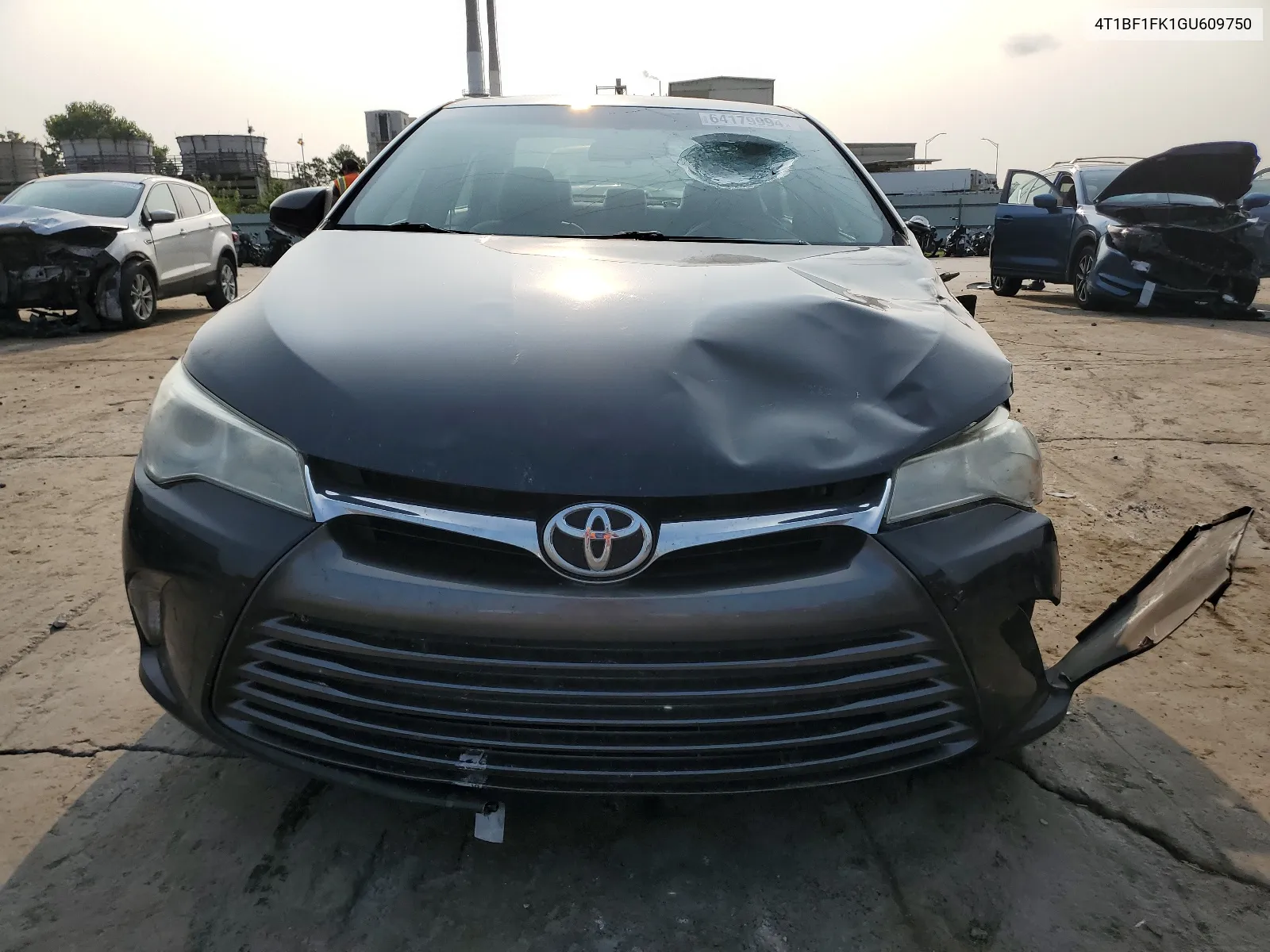 4T1BF1FK1GU609750 2016 Toyota Camry Le