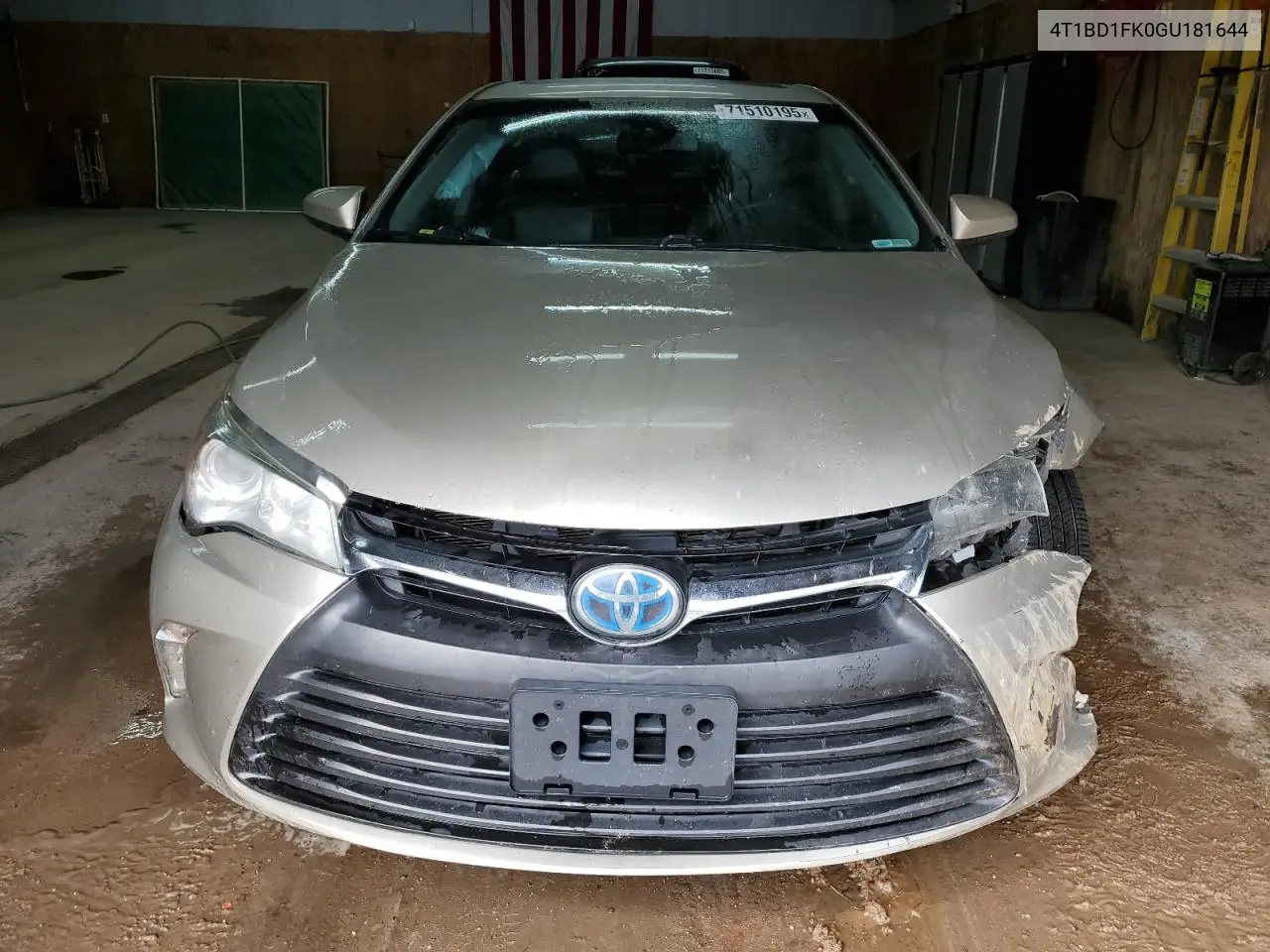 4T1BD1FK0GU181644 2016 Toyota Camry Hybrid