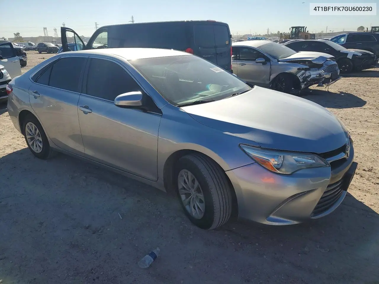 4T1BF1FK7GU600230 2016 Toyota Camry Le