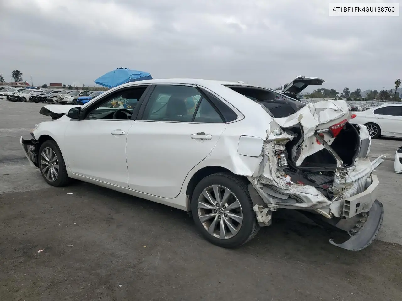 4T1BF1FK4GU138760 2016 Toyota Camry Le