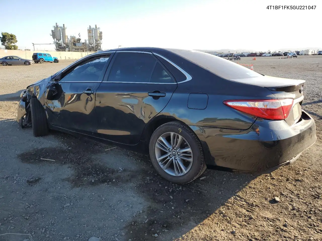 4T1BF1FK5GU221047 2016 Toyota Camry Le
