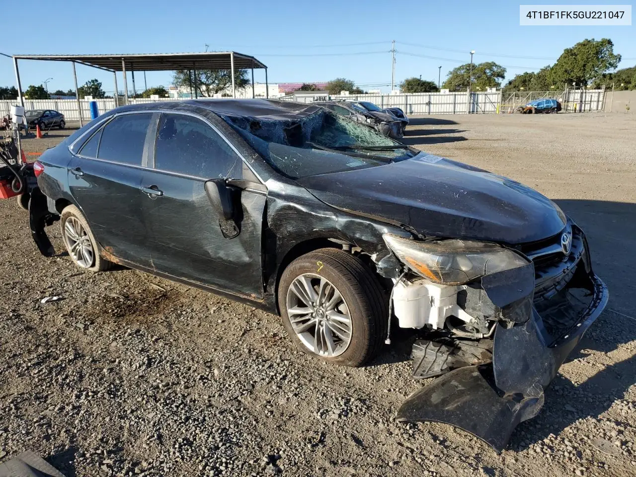 4T1BF1FK5GU221047 2016 Toyota Camry Le