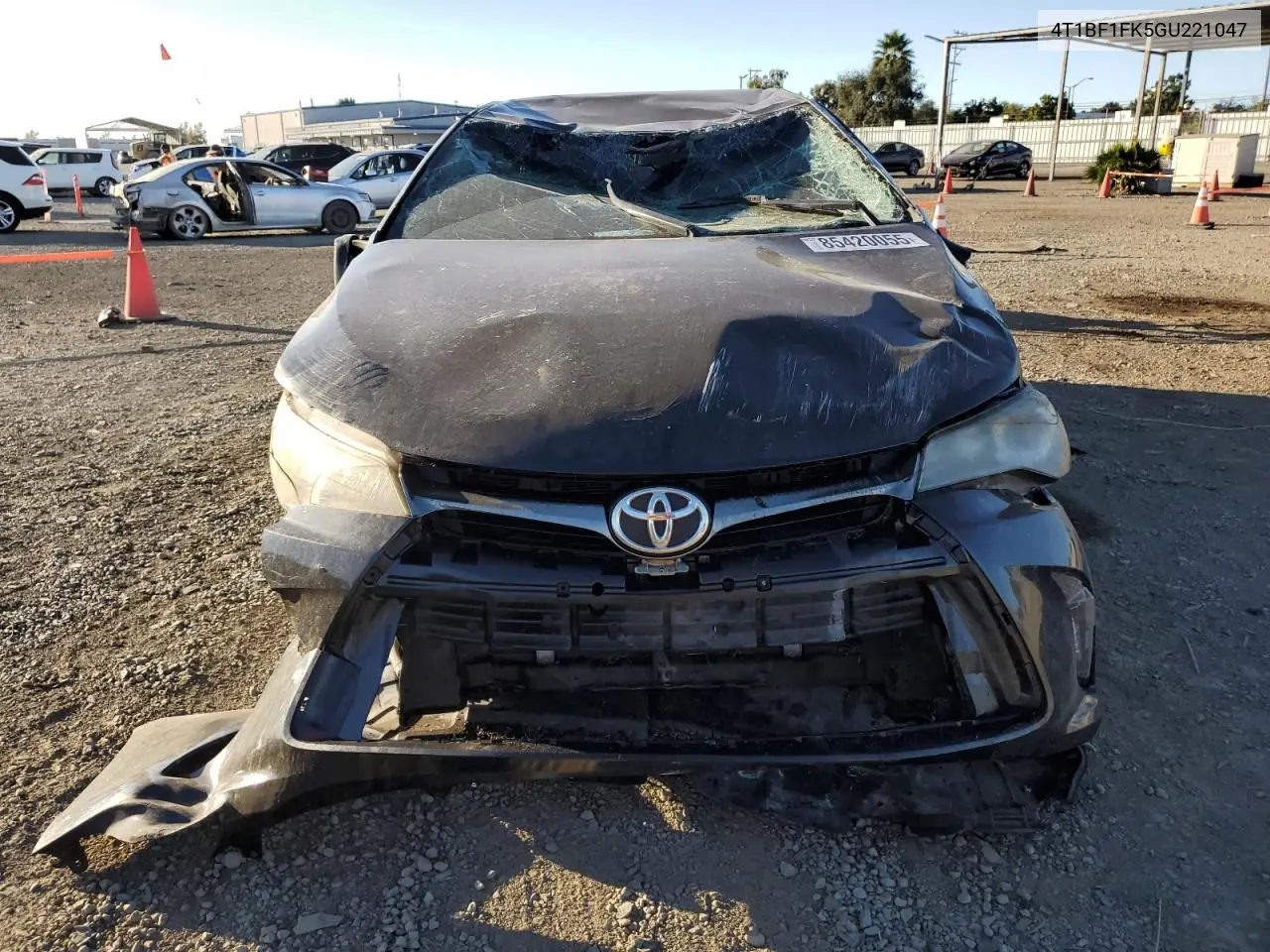 4T1BF1FK5GU221047 2016 Toyota Camry Le