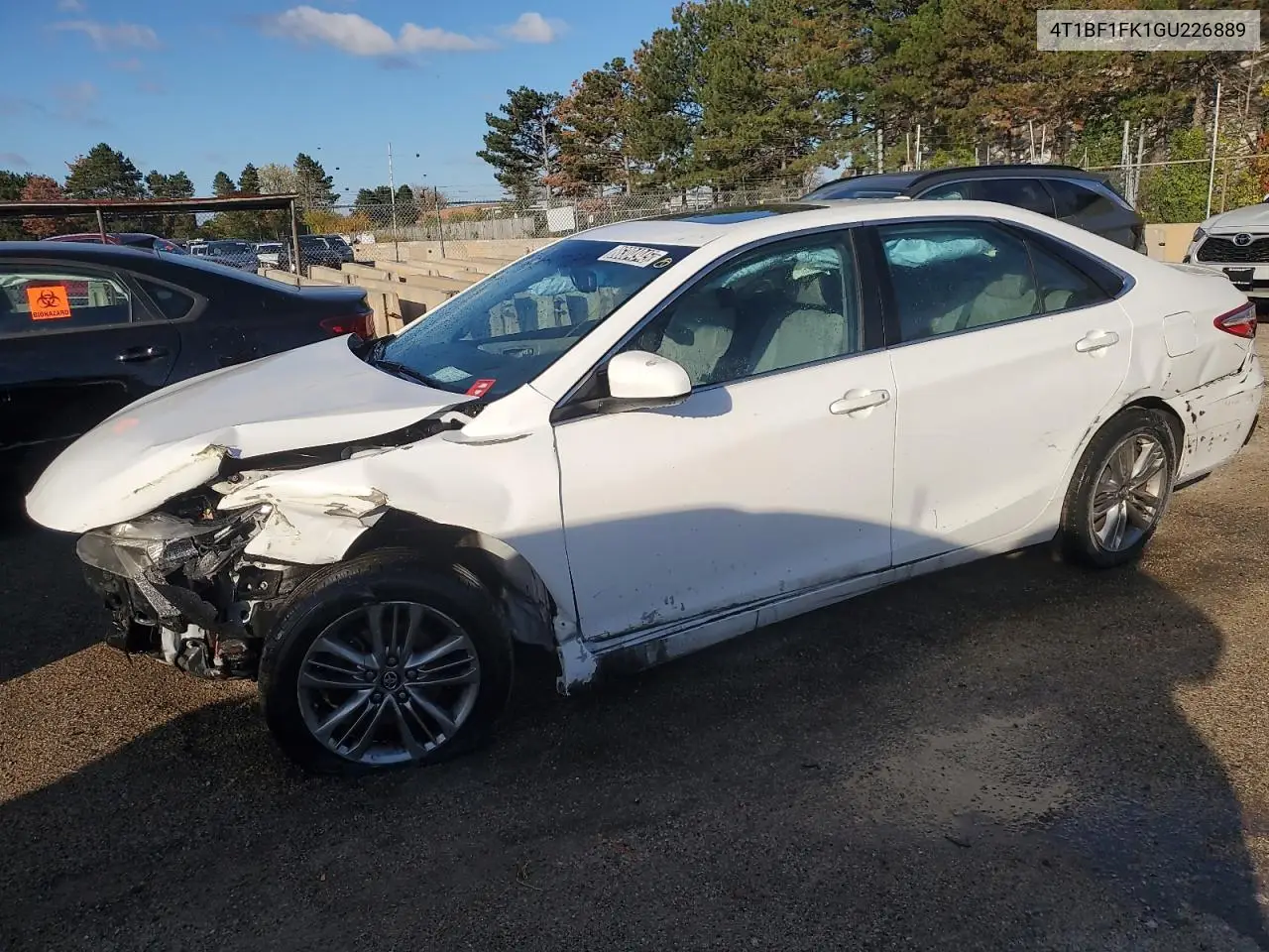 4T1BF1FK1GU226889 2016 Toyota Camry Le