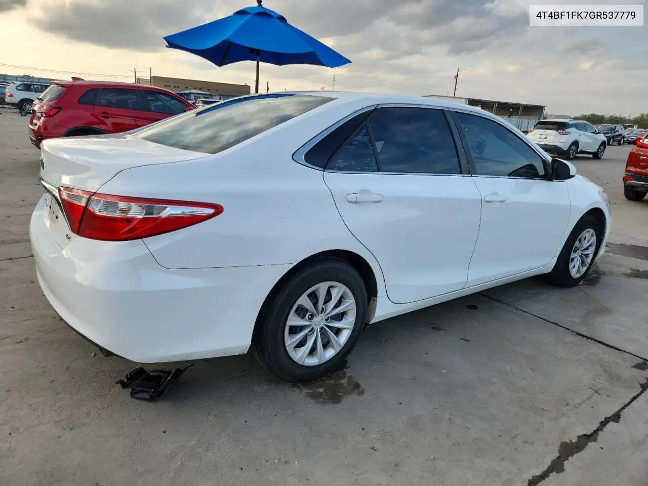 4T4BF1FK7GR537779 2016 Toyota Camry Le