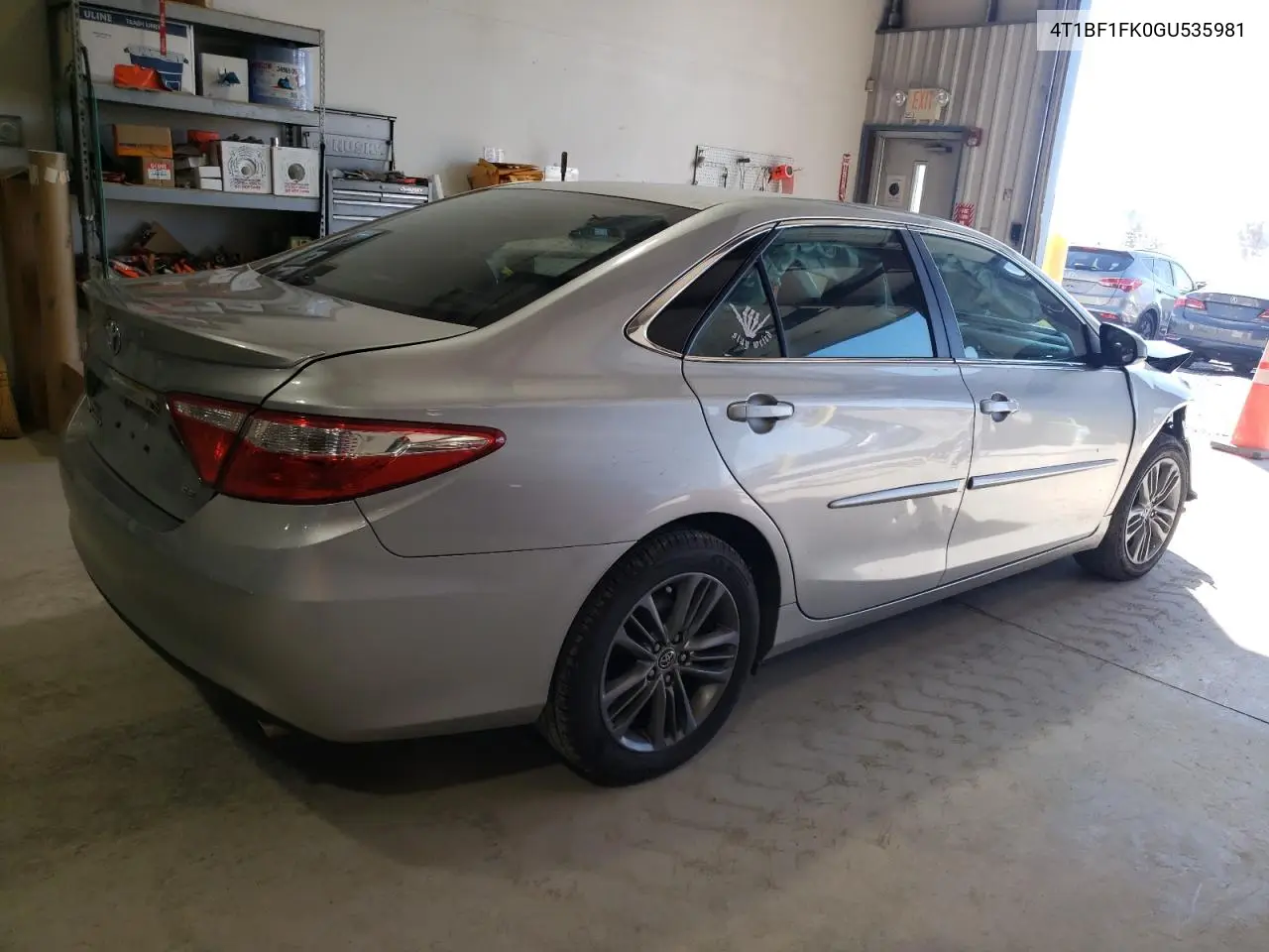 4T1BF1FK0GU535981 2016 Toyota Camry Le