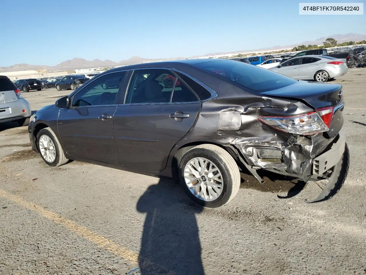4T4BF1FK7GR542240 2016 Toyota Camry Le