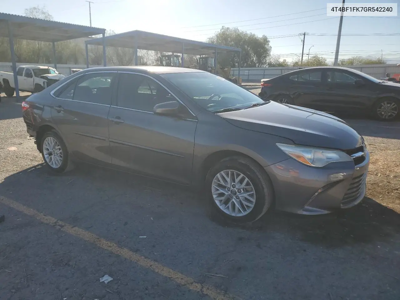 4T4BF1FK7GR542240 2016 Toyota Camry Le