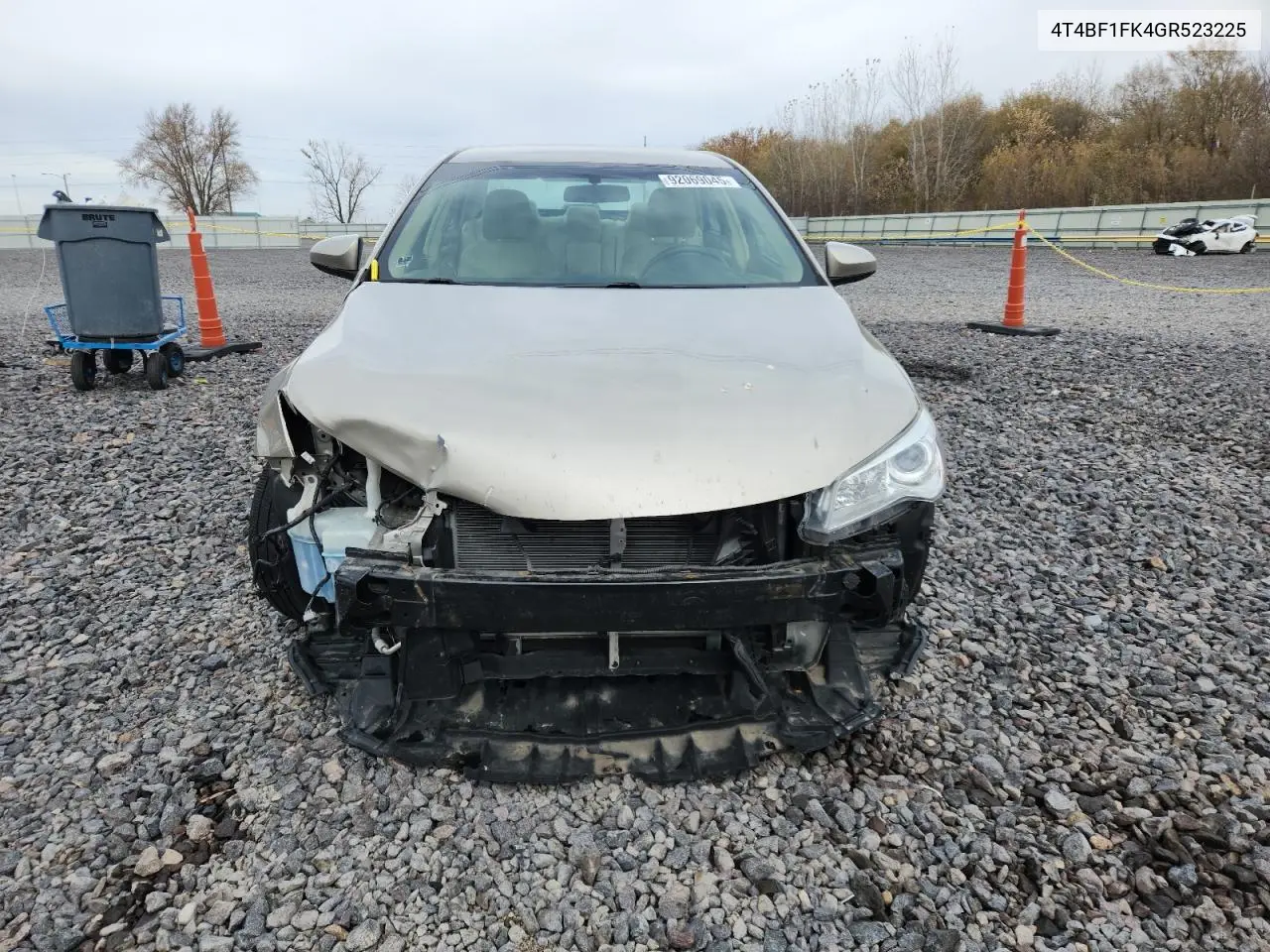 4T4BF1FK4GR523225 2016 Toyota Camry Le