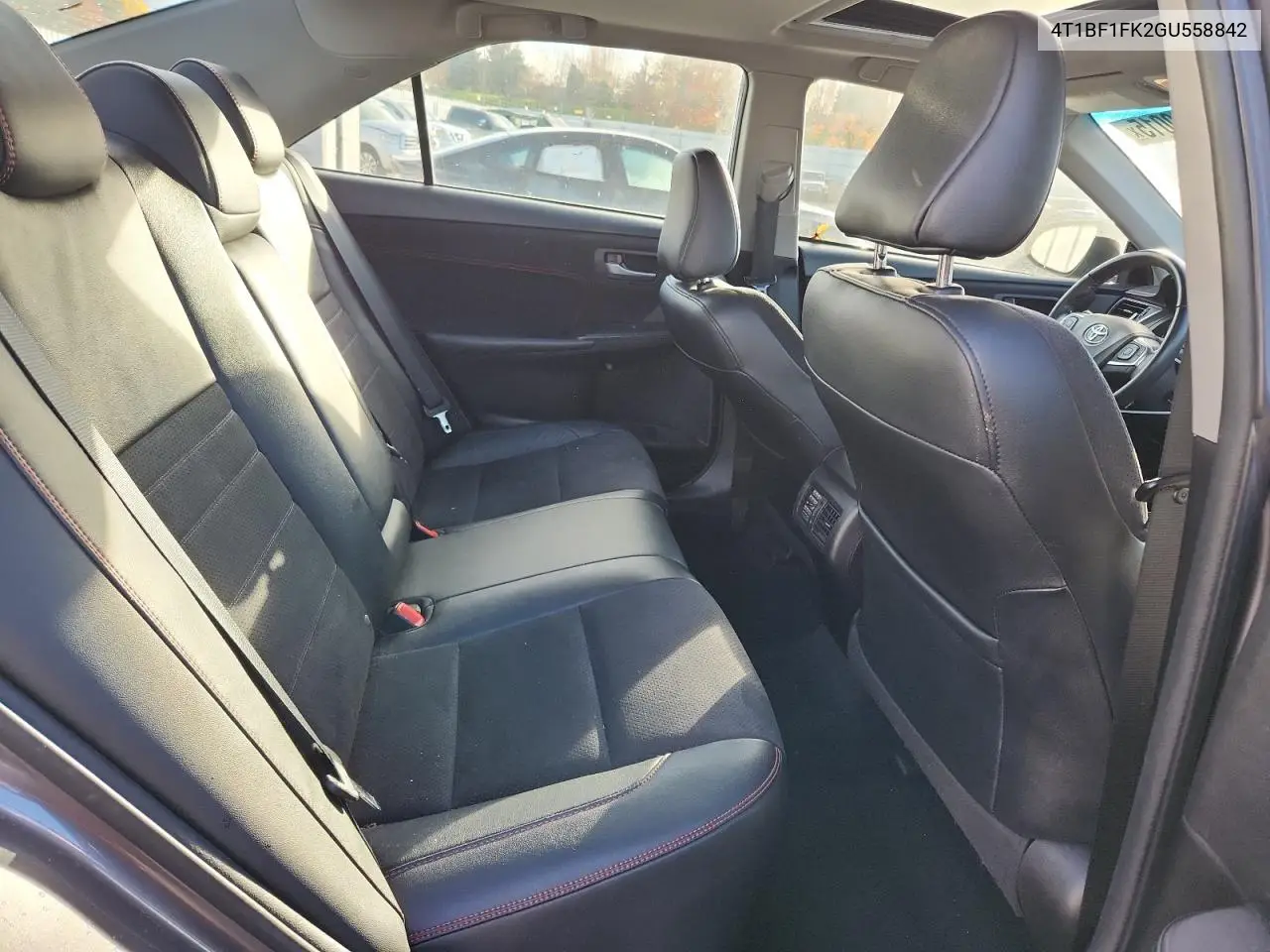 4T1BF1FK2GU558842 2016 Toyota Camry Le