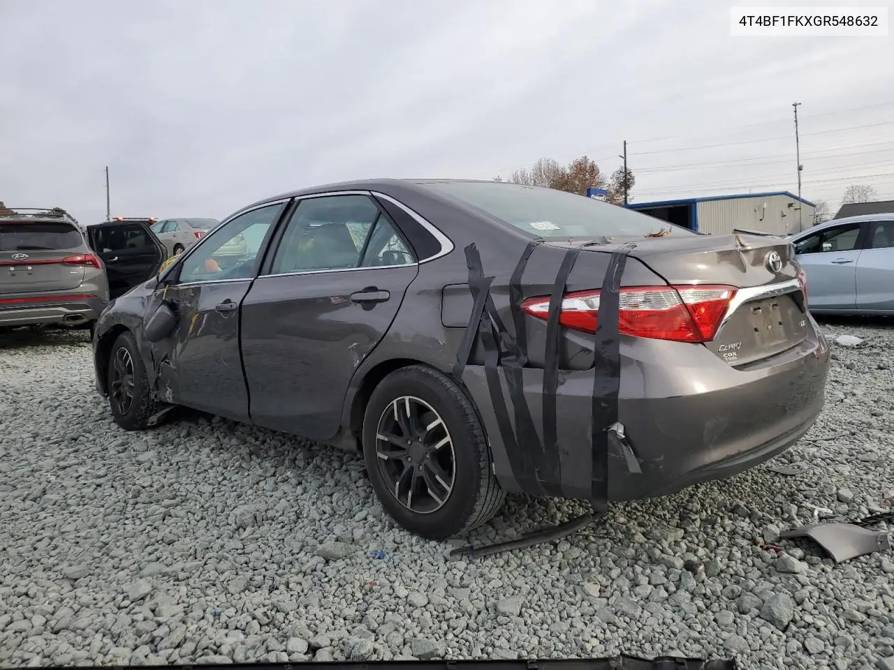 4T4BF1FKXGR548632 2016 Toyota Camry Le