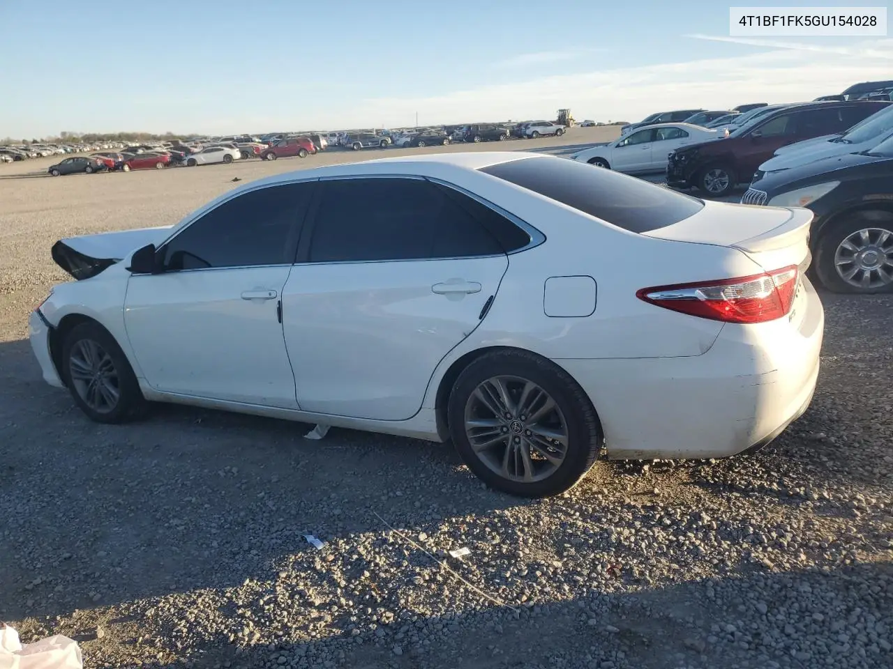 4T1BF1FK5GU154028 2016 Toyota Camry Le