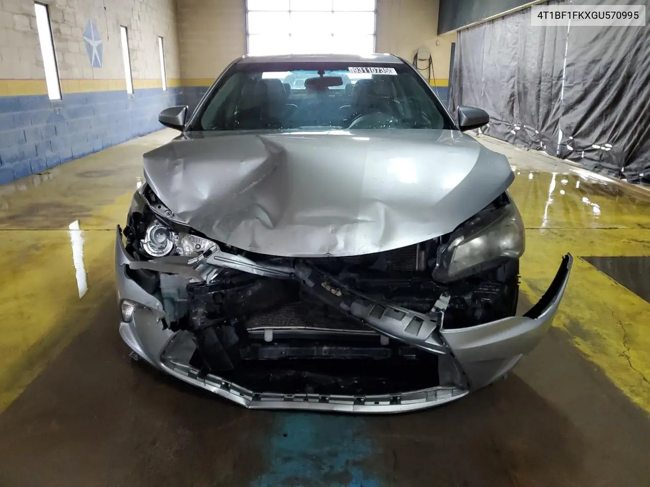 4T1BF1FKXGU570995 2016 Toyota Camry Le