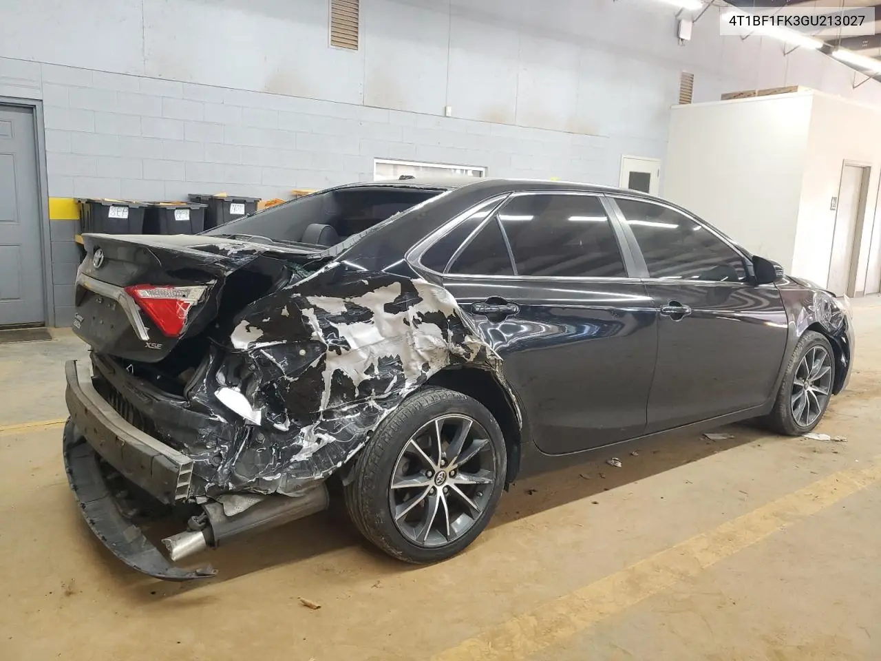 4T1BF1FK3GU213027 2016 Toyota Camry Le