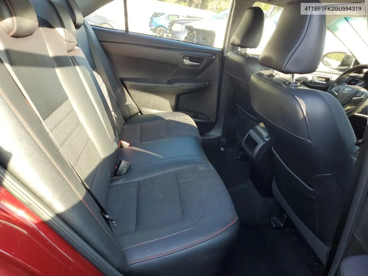 4T1BF1FK2GU594319 2016 Toyota Camry Le