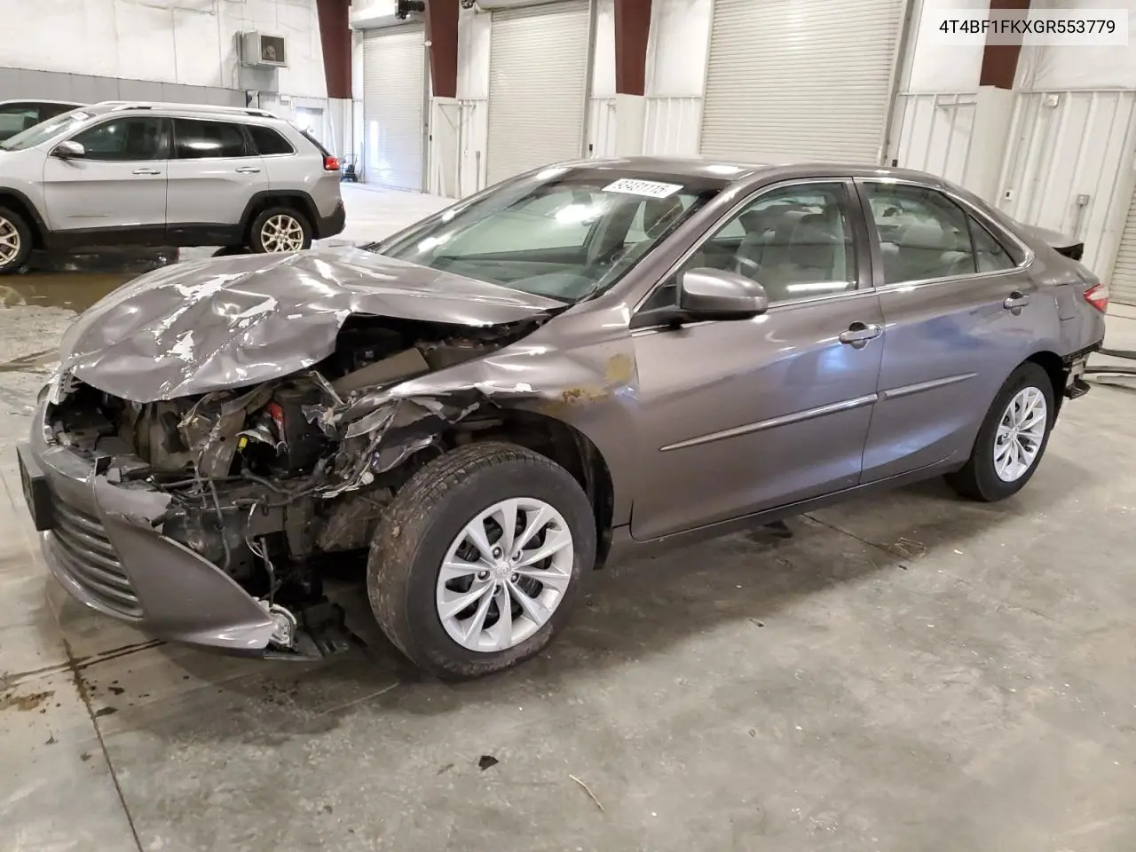 4T4BF1FKXGR553779 2016 Toyota Camry Le