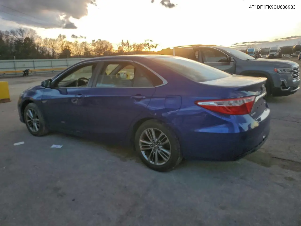 4T1BF1FK9GU606983 2016 Toyota Camry Le