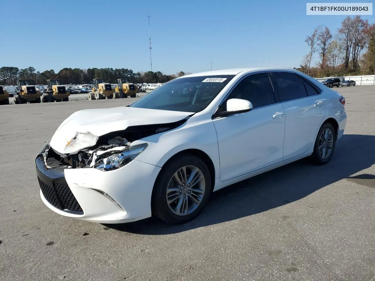 4T1BF1FK0GU189043 2016 Toyota Camry Le