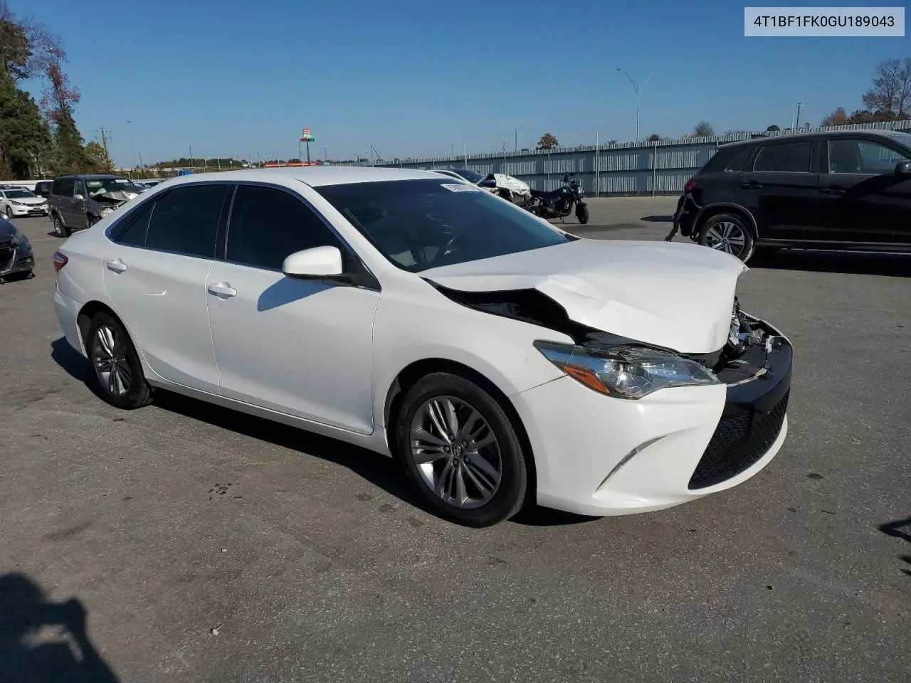 4T1BF1FK0GU189043 2016 Toyota Camry Le