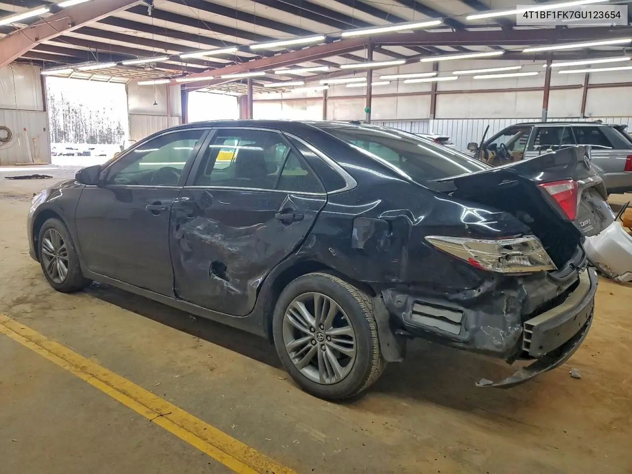 4T1BF1FK7GU123654 2016 Toyota Camry Le