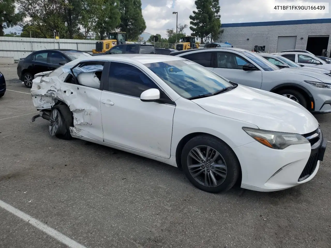4T1BF1FK9GU166439 2016 Toyota Camry Le