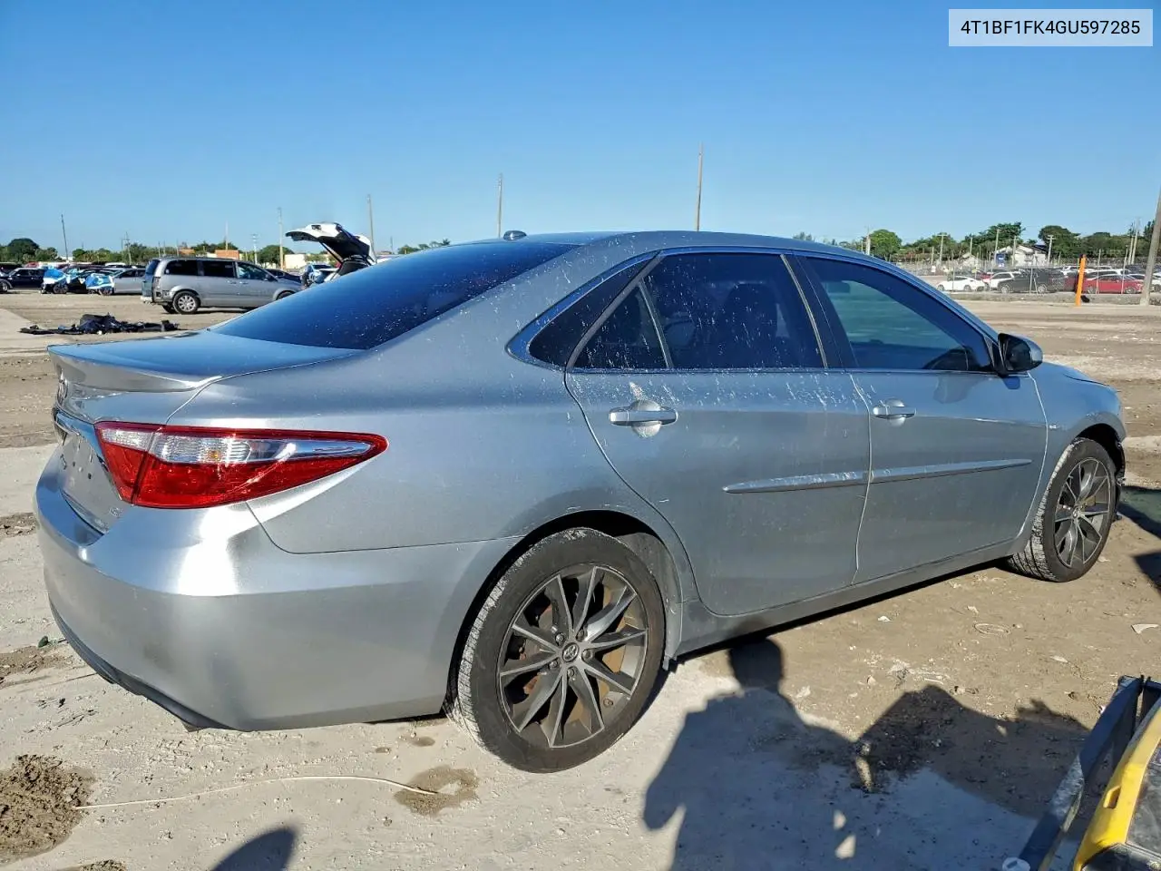 4T1BF1FK4GU597285 2016 Toyota Camry Le