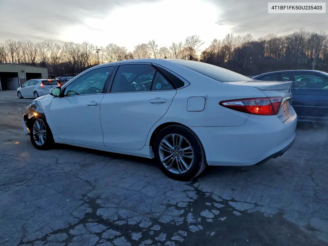 4T1BF1FK5GU235403 2016 Toyota Camry Le