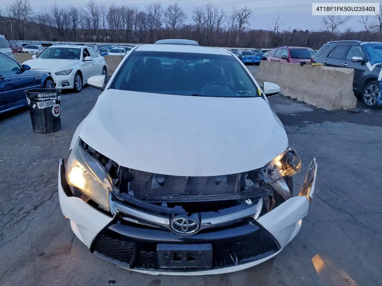 4T1BF1FK5GU235403 2016 Toyota Camry Le