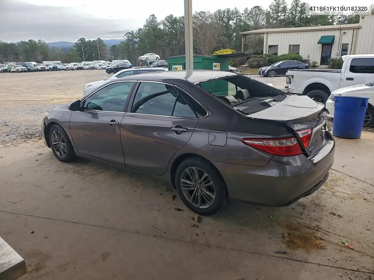 4T1BF1FK1GU187320 2016 Toyota Camry Le