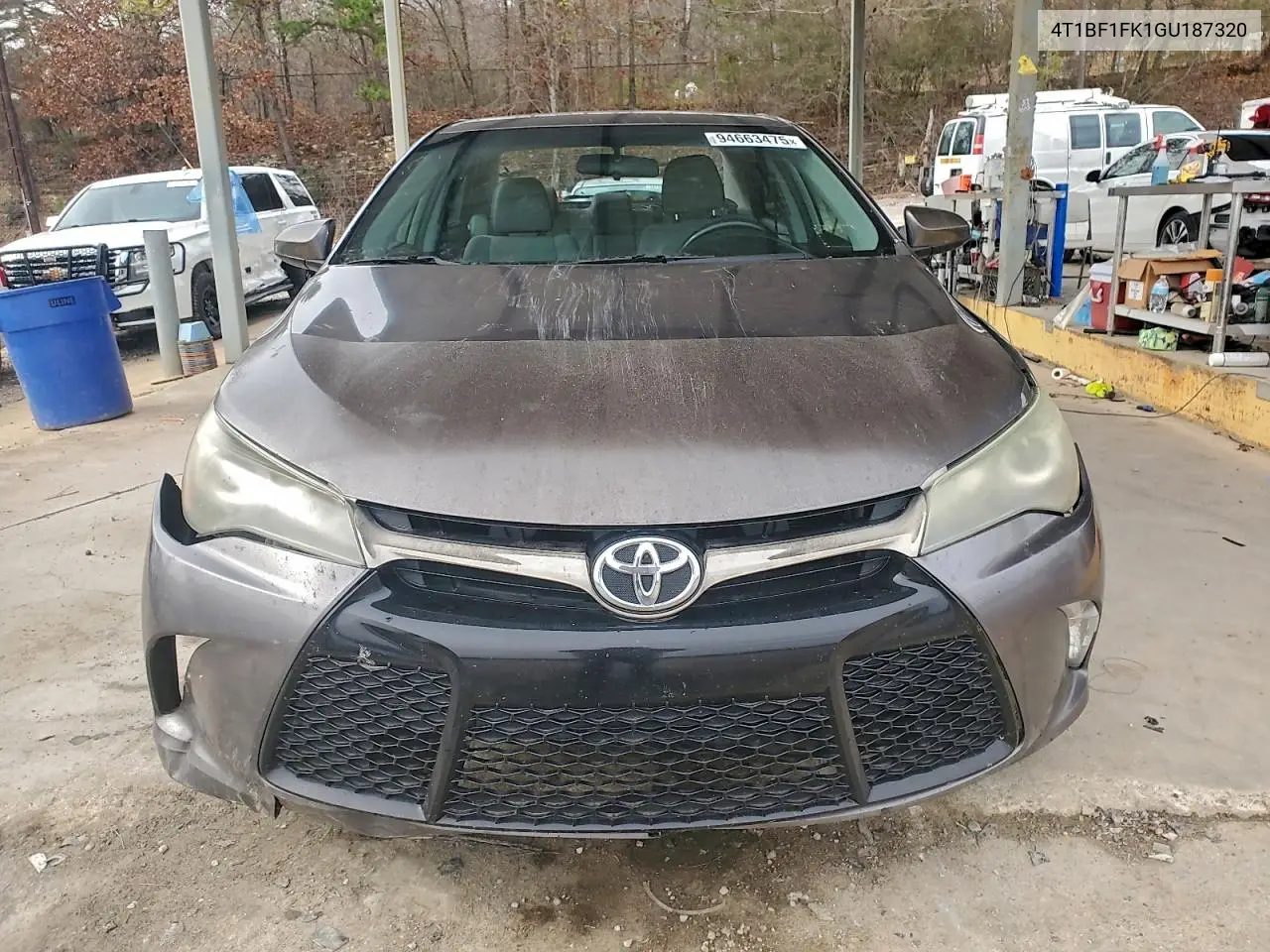 4T1BF1FK1GU187320 2016 Toyota Camry Le