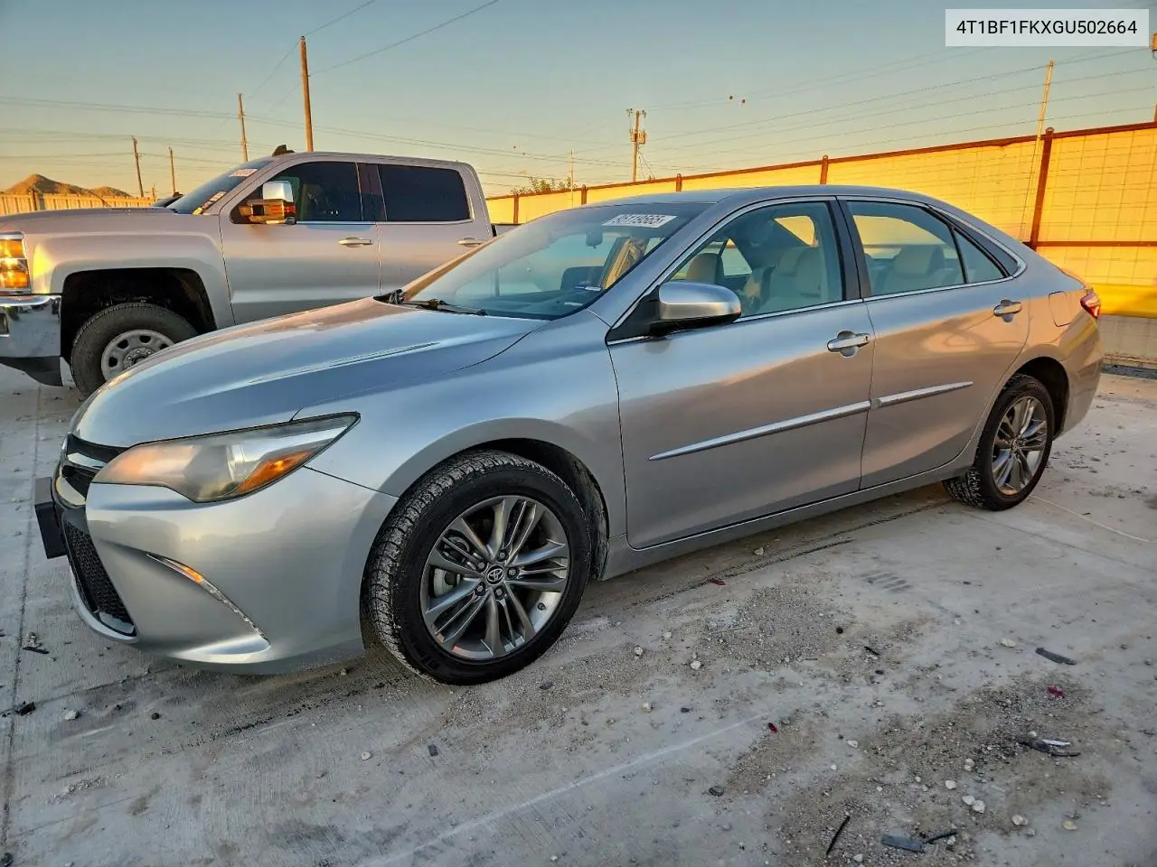 4T1BF1FKXGU502664 2016 Toyota Camry Le