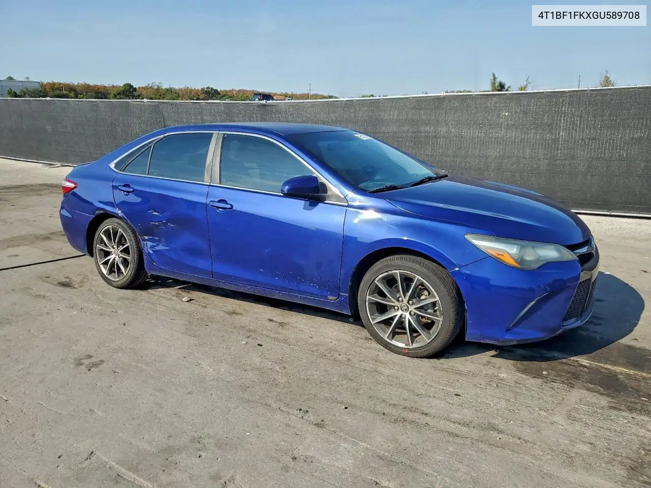 4T1BF1FKXGU589708 2016 Toyota Camry Le