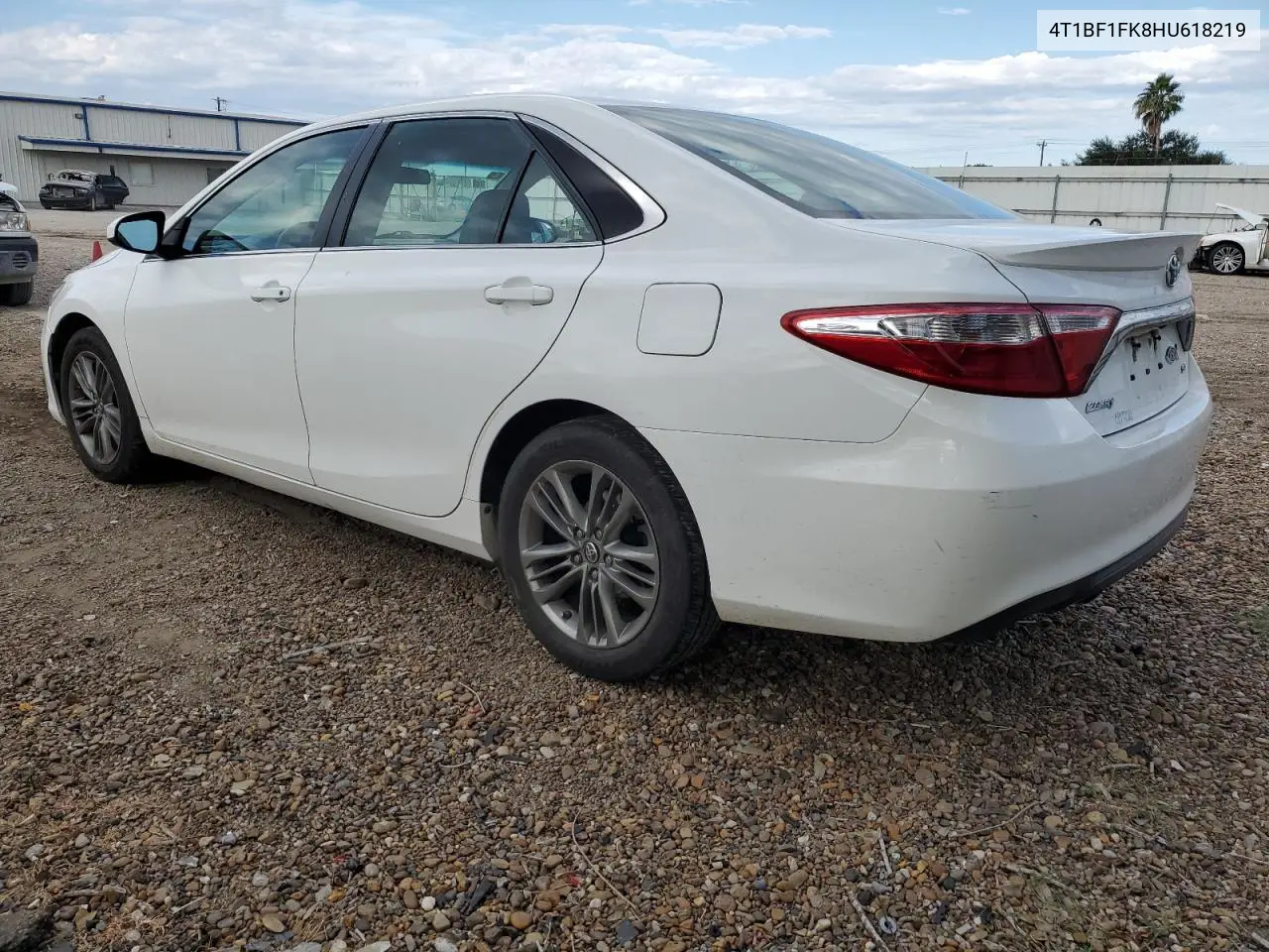 4T1BF1FK8HU618219 2017 Toyota Camry Le